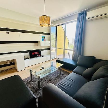 Student Town 1Bdr Apt София Екстериор снимка