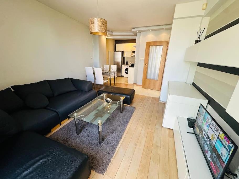 Student Town 1Bdr Apt София Екстериор снимка